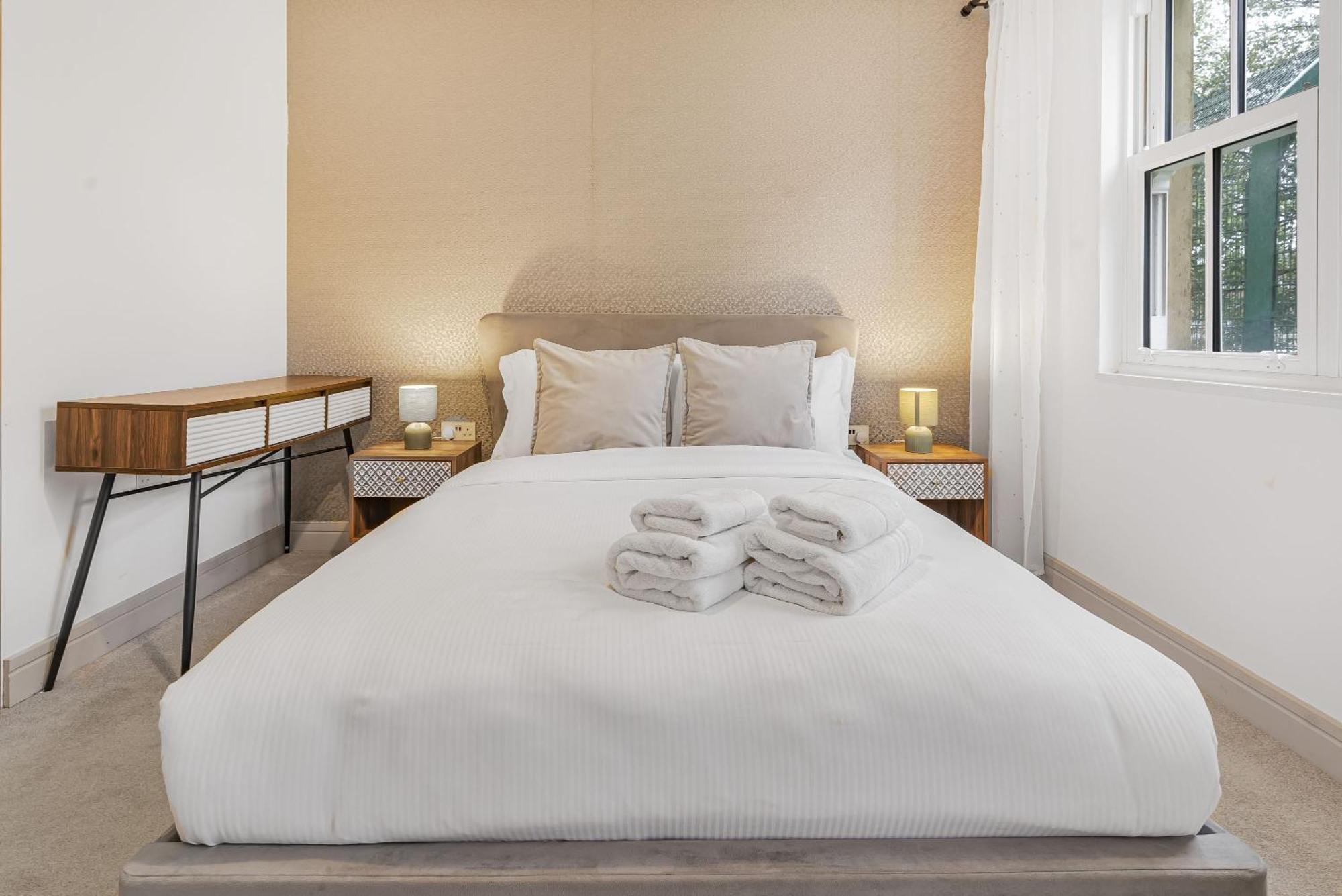 Stylish Modern Apartments By Livestay Short Lets & Serviced Accommodation London Nw6 Dış mekan fotoğraf